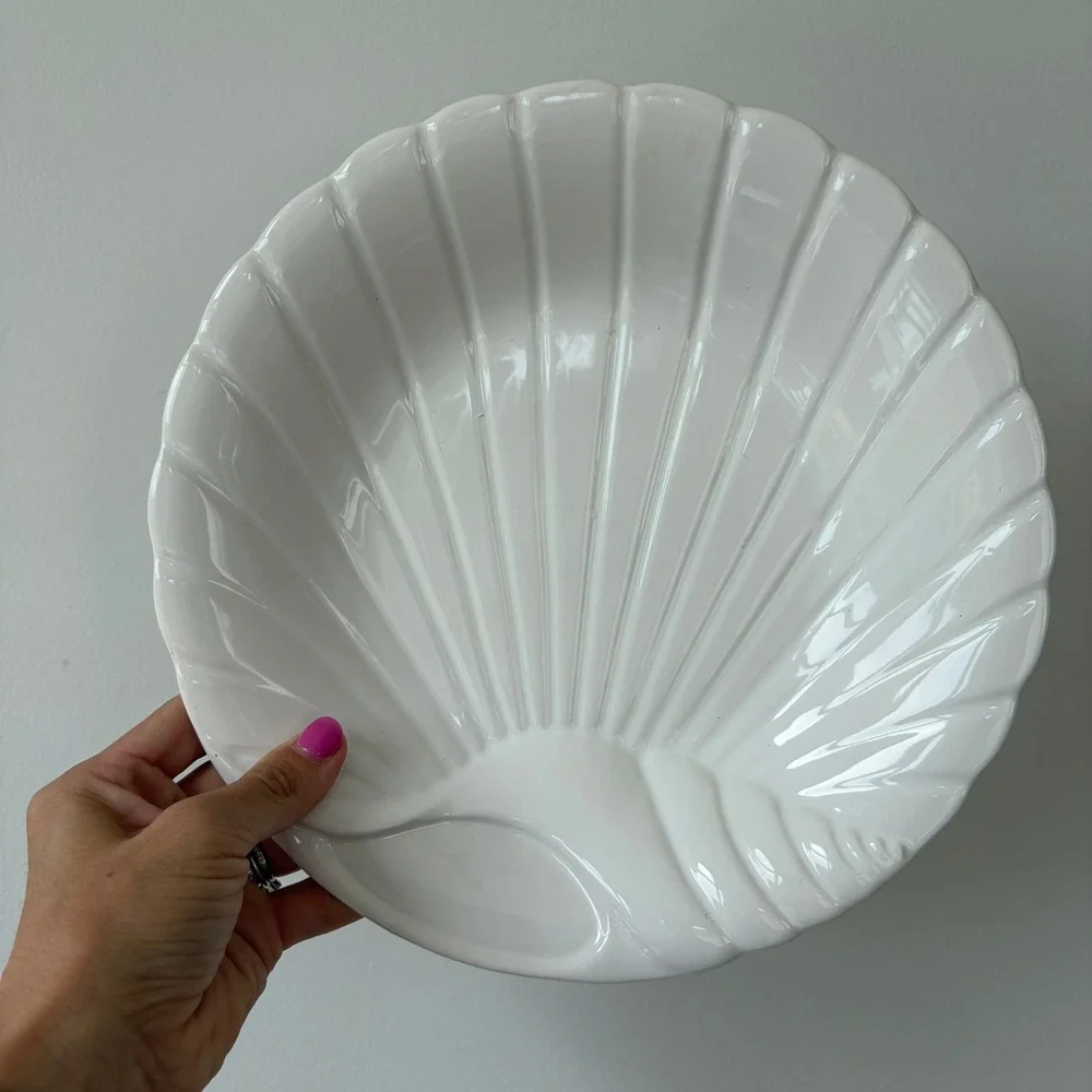 Sanor Ceramica Portugal White Scalloped Shell Ceramic Bowl Vintage 10.25 Inch